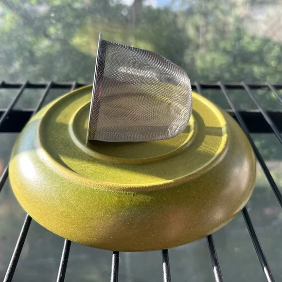 Certified International Tea Collection Lime Green Teapot w Infuser & Hinged Lid - Picture 6 of 9